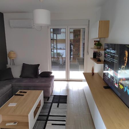 Lovely One Bedroom Apartment Ub Zewnętrze zdjęcie