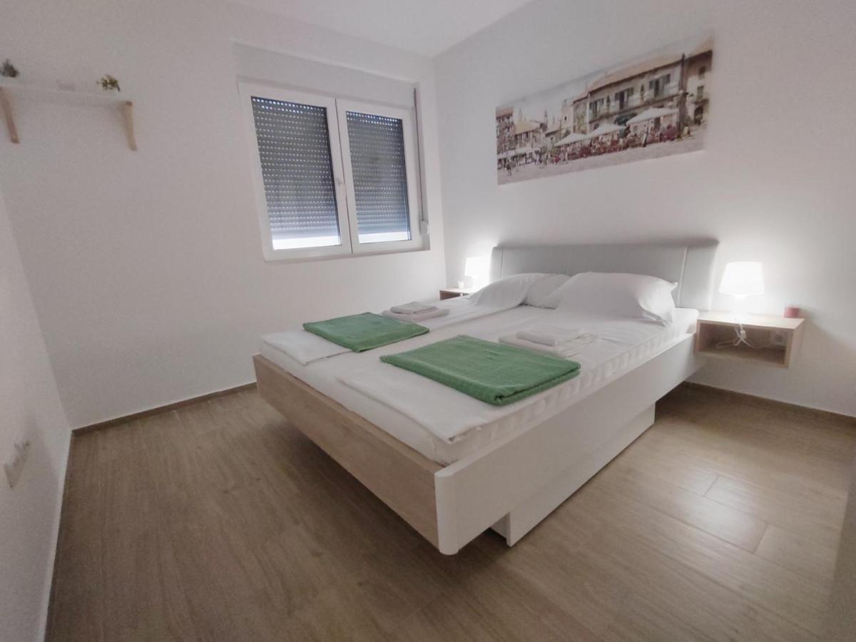 Lovely One Bedroom Apartment Ub Zewnętrze zdjęcie